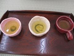 陶芸教室で利用者が作りました