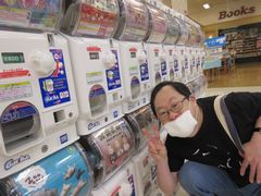 ガチャガチャがいっぱい！！ワクワクするね。