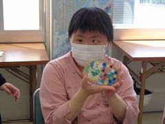 東部休日４