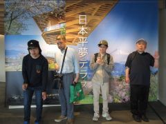今回の参加メンバーそろって記念撮影。