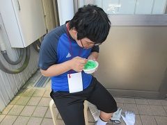 かき氷、冷たくて美味しいです